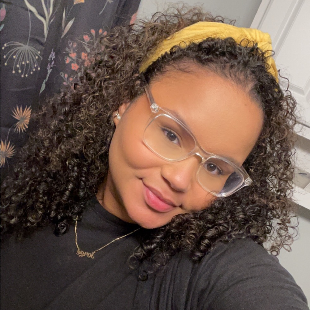 Meet your Posher, Nataly